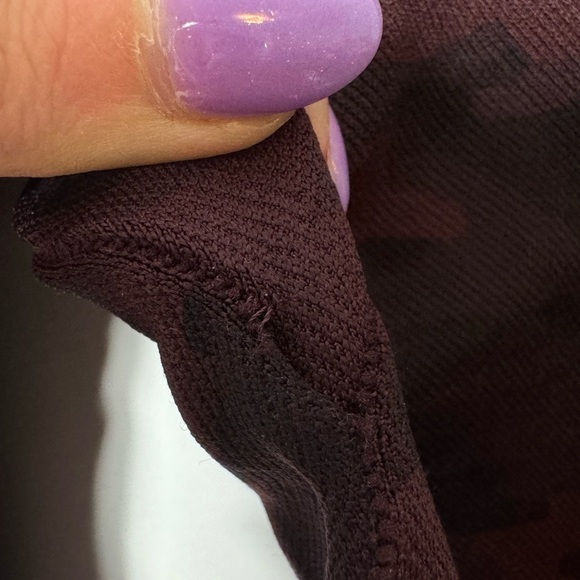 SPANX Look At Me Now Burgundy Seamless Camo Leggings Size Medium - Picture 12 of 12